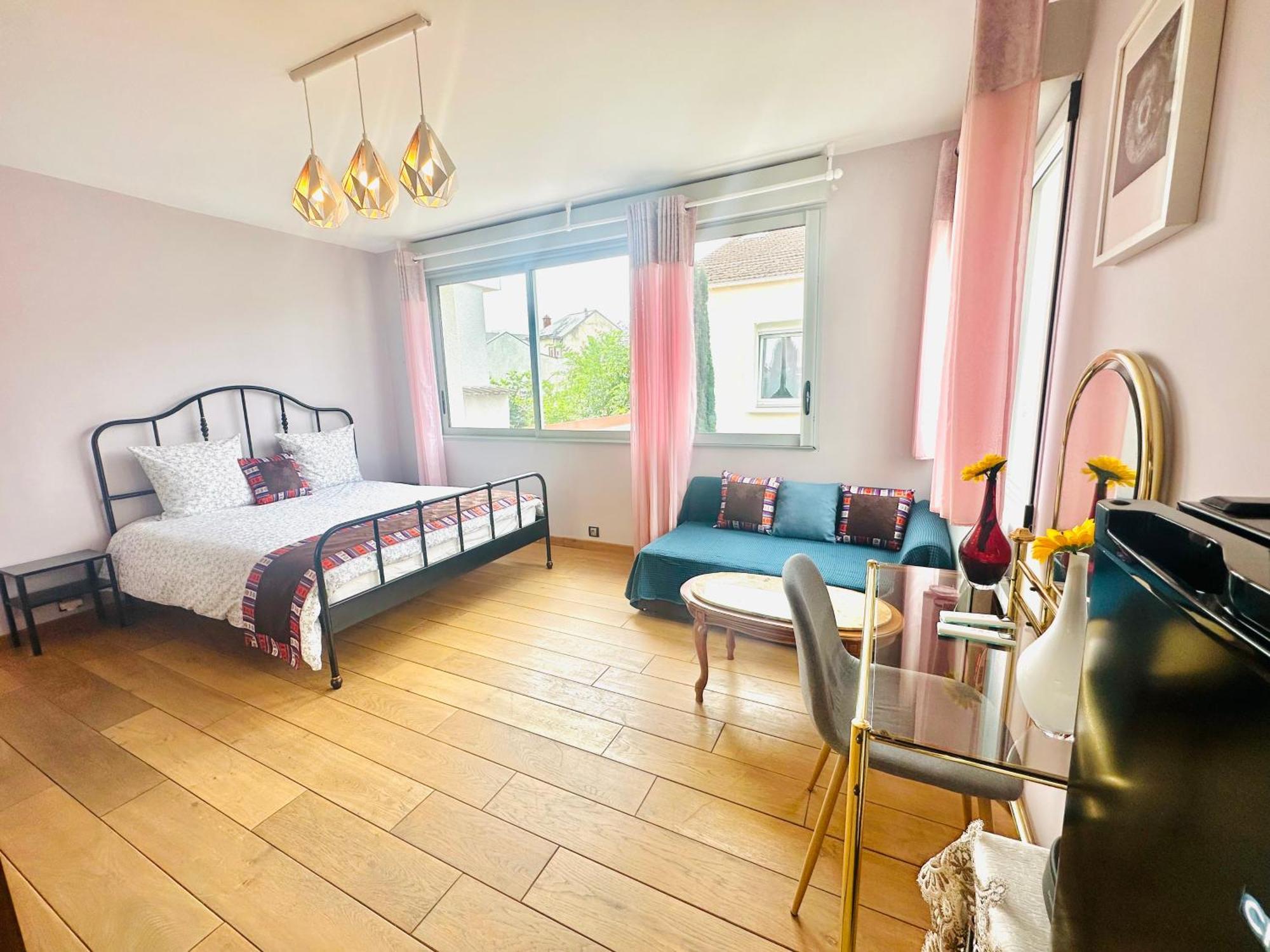 Reims Sherpa Guest House Exterior foto